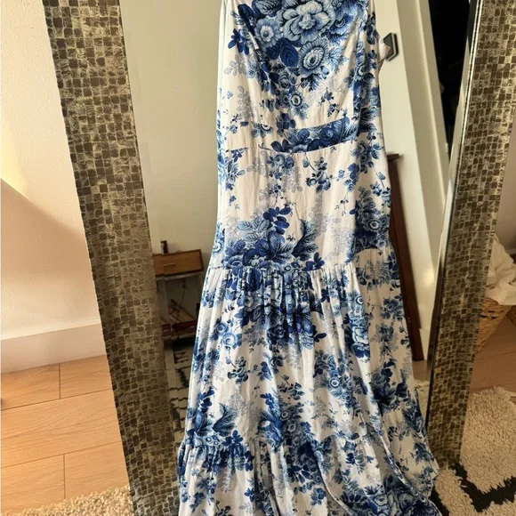 Drop-Waist Blue & White Floral Midi Dress in XS - Picture 6 of 7